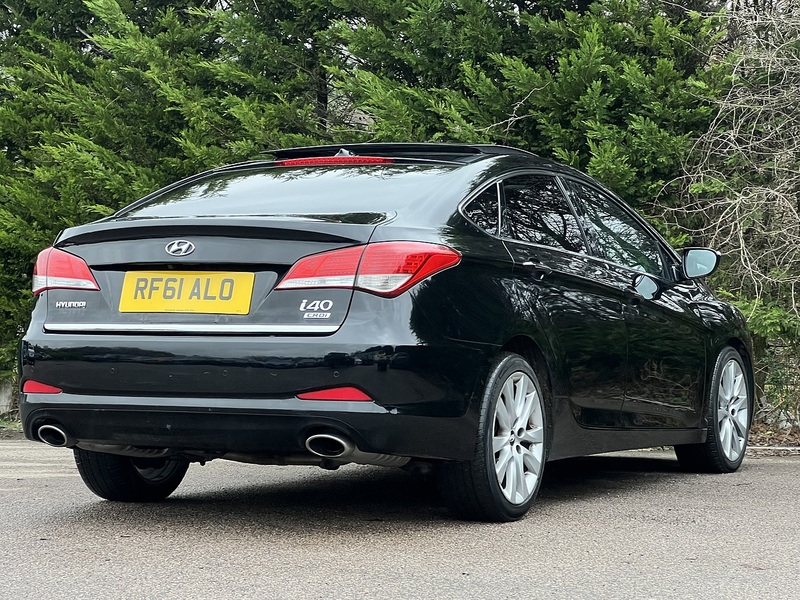 Hyundai i40 CRDi Premium - U11744