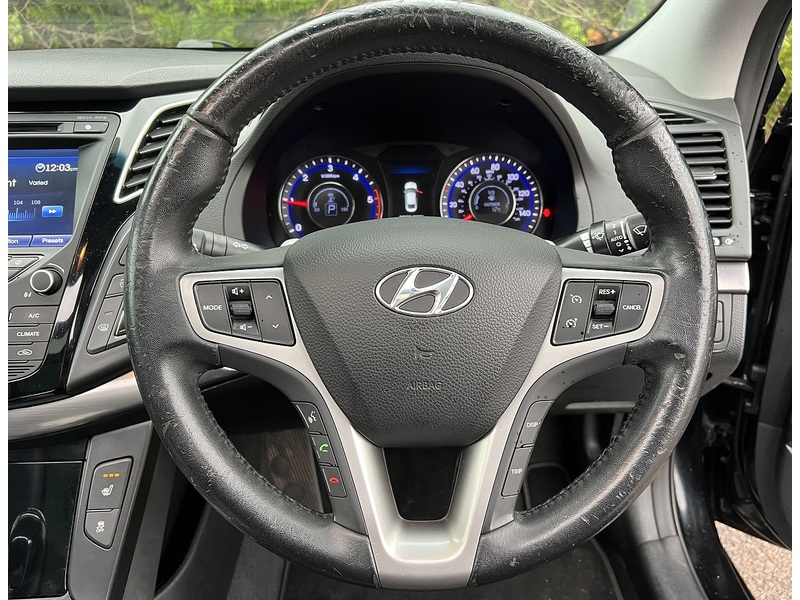 Hyundai i40 CRDi Premium - U11744