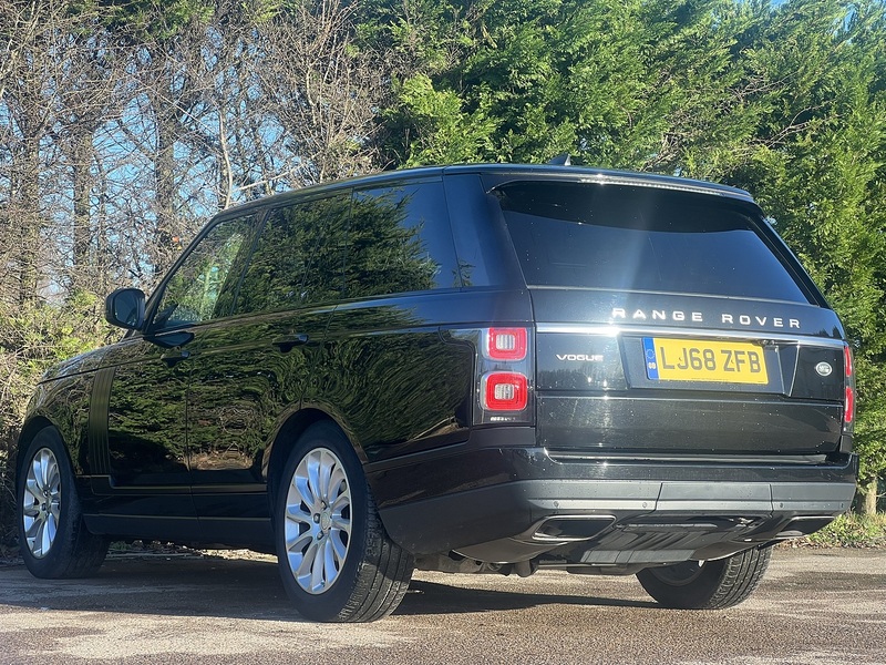 Land Rover Range Rover SD V6 Vogue - U11749