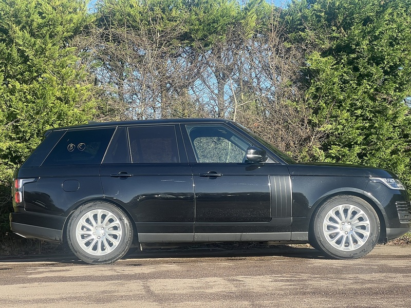 Land Rover Range Rover SD V6 Vogue - U11749