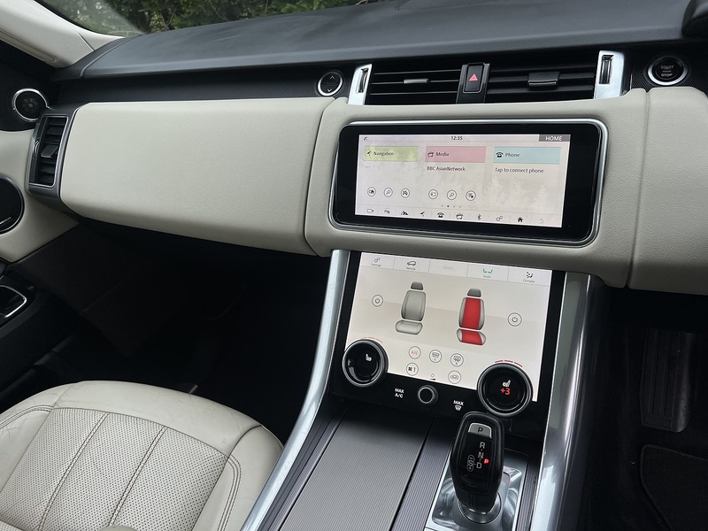 Land Rover Range Rover Sport P400e HSE - U11752