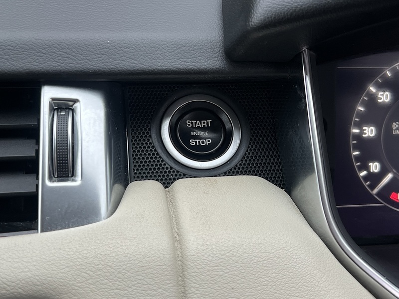 Land Rover Range Rover Sport P400e HSE - U11752