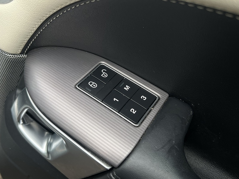 Land Rover Range Rover Sport P400e HSE - U11752