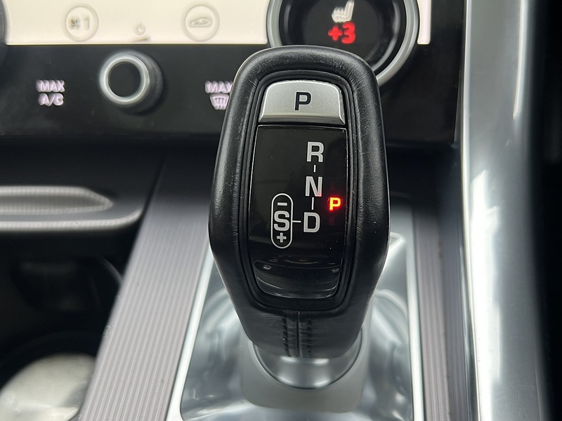 Land Rover Range Rover Sport P400e HSE - U11752