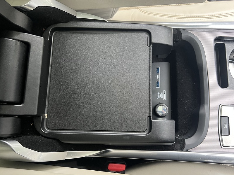 Land Rover Range Rover Sport P400e HSE - U11752