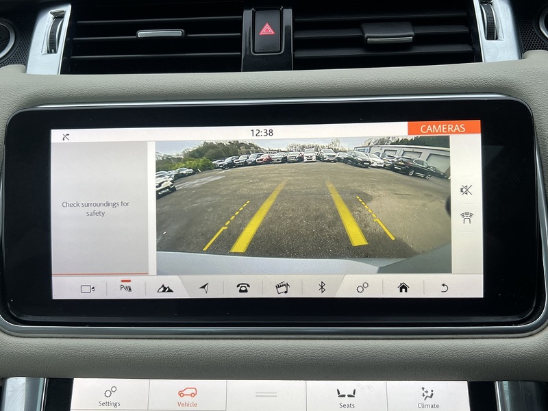 Land Rover Range Rover Sport P400e HSE - U11752