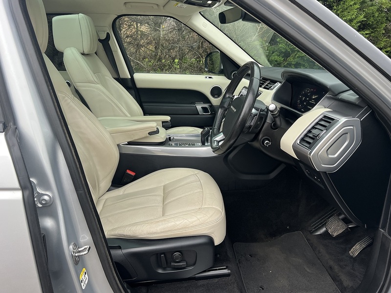 Land Rover Range Rover Sport P400e HSE - U11752