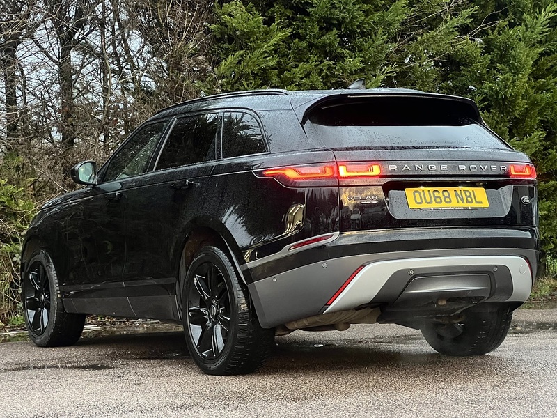 Land Rover Range Rover Velar D240 R-Dynamic SE - U11753