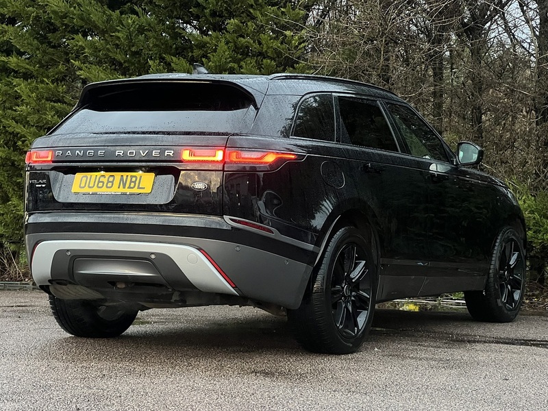 Land Rover Range Rover Velar D240 R-Dynamic SE - U11753