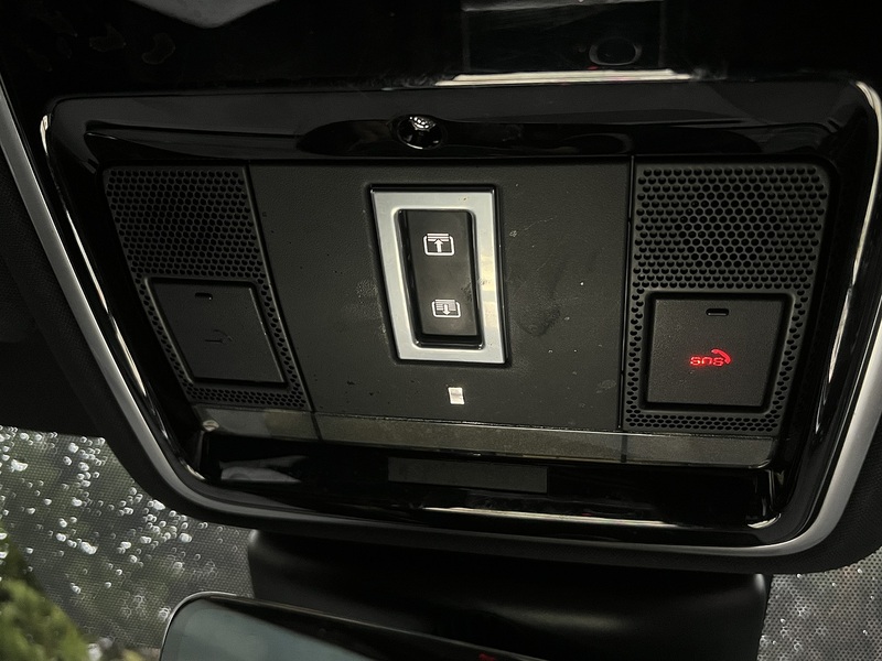 Land Rover Range Rover Velar D240 R-Dynamic SE - U11753