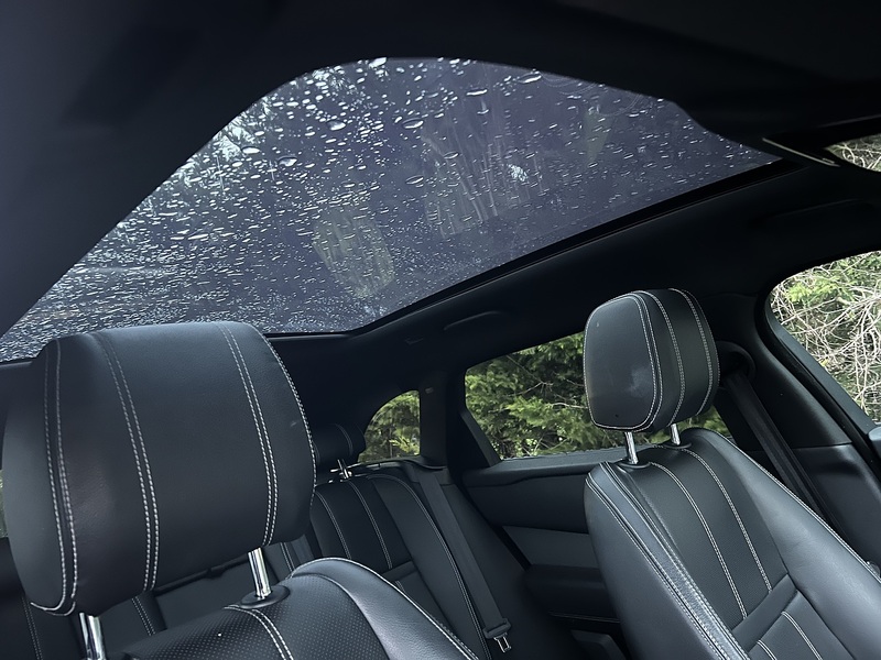 Land Rover Range Rover Velar D240 R-Dynamic SE - U11753