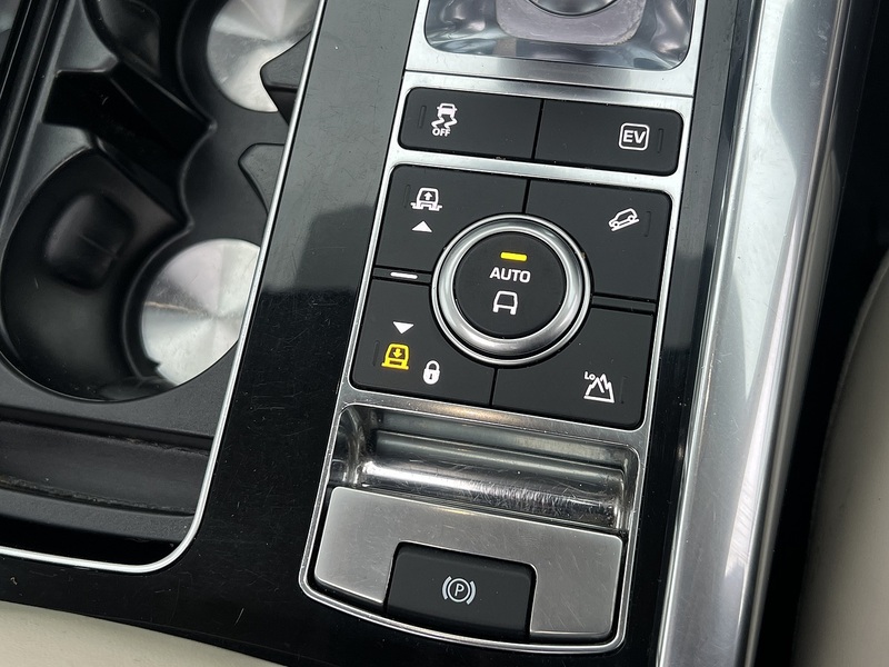 Land Rover Range Rover Sport P400e Autobiography Dynamic - U11754