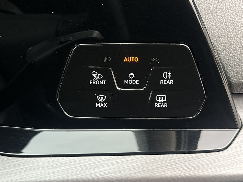 Volkswagen Golf TSI Style - U11755