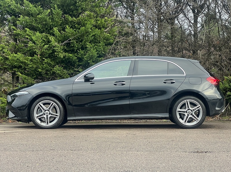 Mercedes-Benz A Class A250e AMG Line - U11757