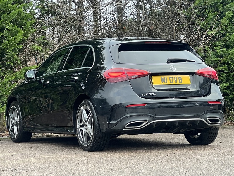 Mercedes-Benz A Class A250e AMG Line - U11757