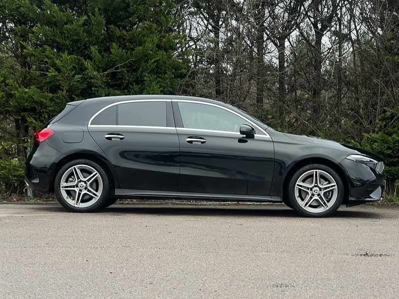 Mercedes-Benz A Class A250e AMG Line - U11757