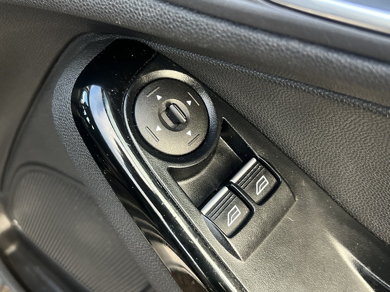 Ford Fiesta Zetec - U11760