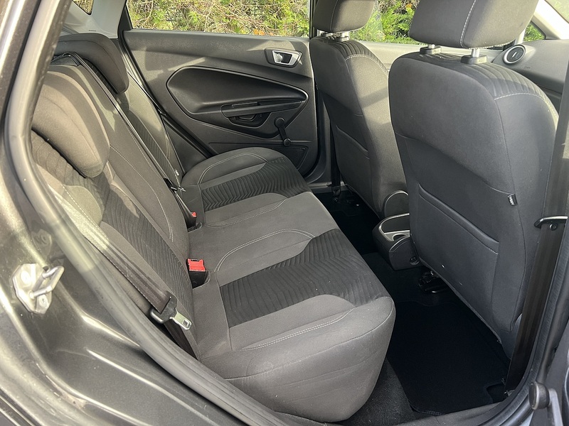 Ford Fiesta Zetec - U11760