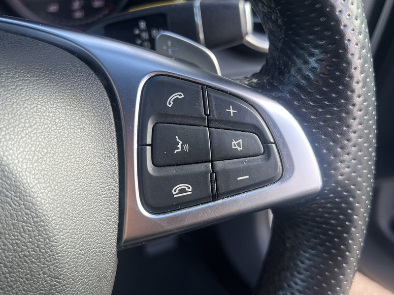 Mercedes-Benz Glc-Class Glc 250 4Matic Amg Line - U11766