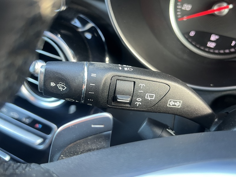 Mercedes-Benz Glc-Class Glc 250 4Matic Amg Line - U11766