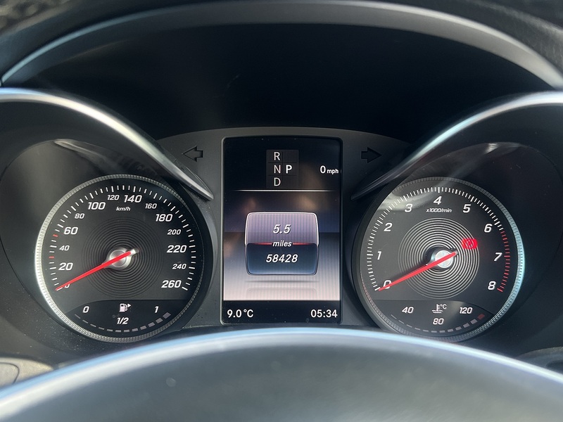 Mercedes-Benz Glc-Class Glc 250 4Matic Amg Line - U11766