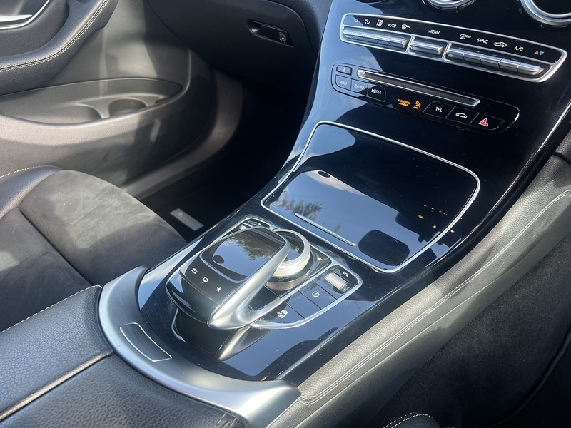 Mercedes-Benz Glc-Class Glc 250 4Matic Amg Line - U11766