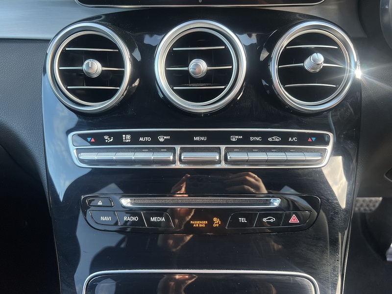 Mercedes-Benz Glc-Class Glc 250 4Matic Amg Line - U11766