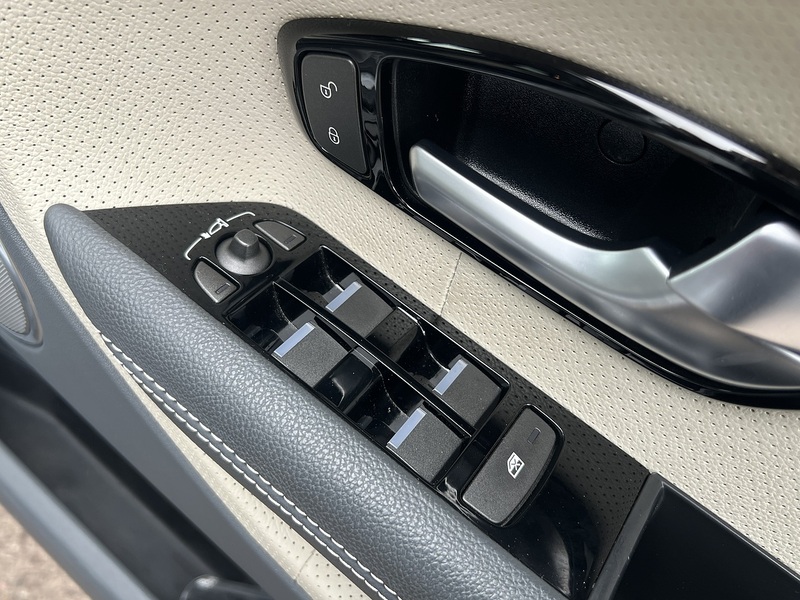 Land Rover Range Rover Evoque Si4 Dynamic - U11767