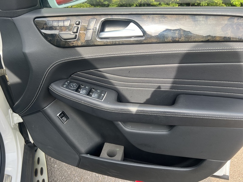 Mercedes-Benz M-Class Ml 350 Sport - U11768