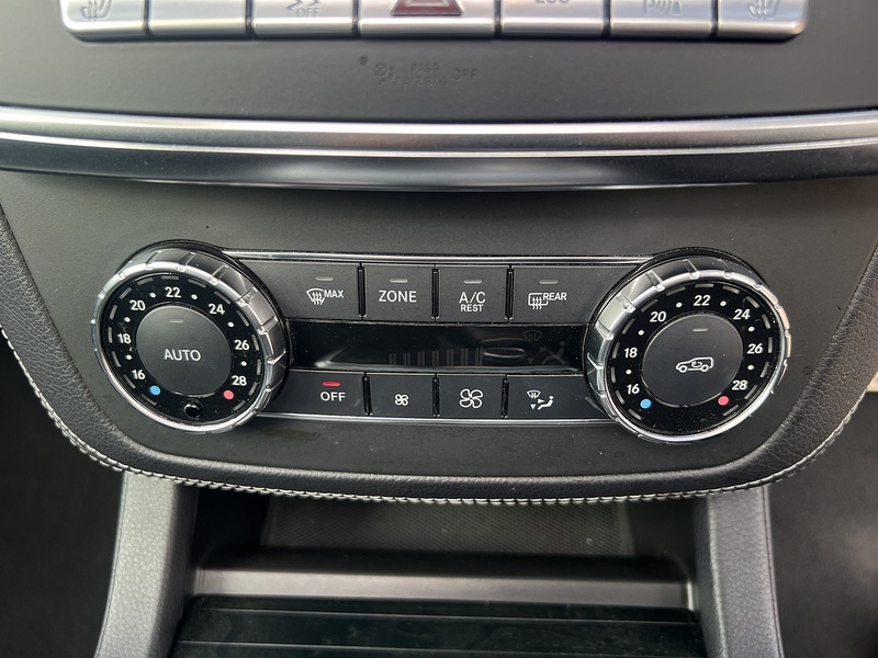 Mercedes-Benz M-Class Ml 350 Sport - U11768