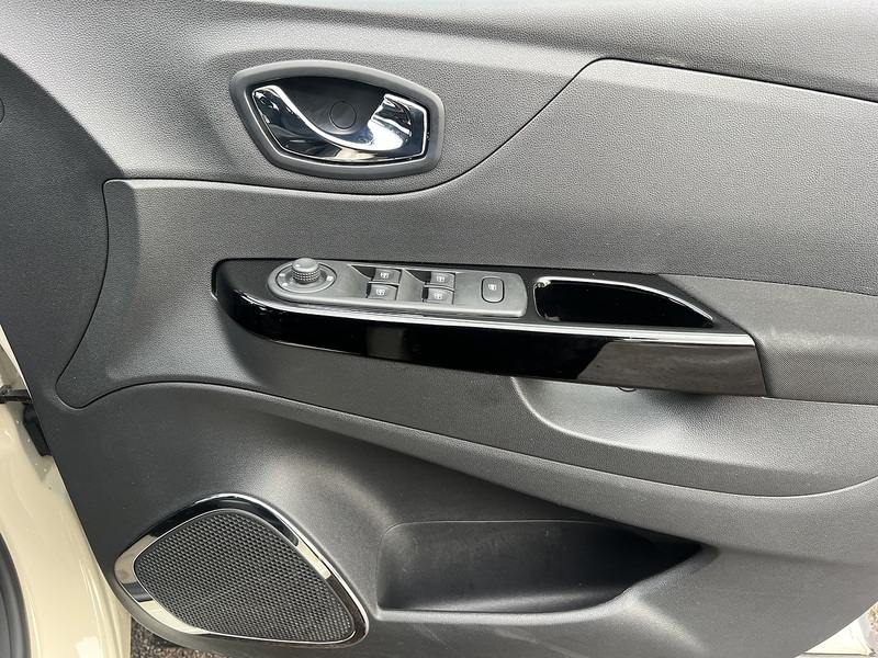 Renault Captur dCi ENERGY Dynamique S Nav - U11769