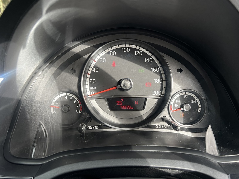Volkswagen Up Move Up - U11771