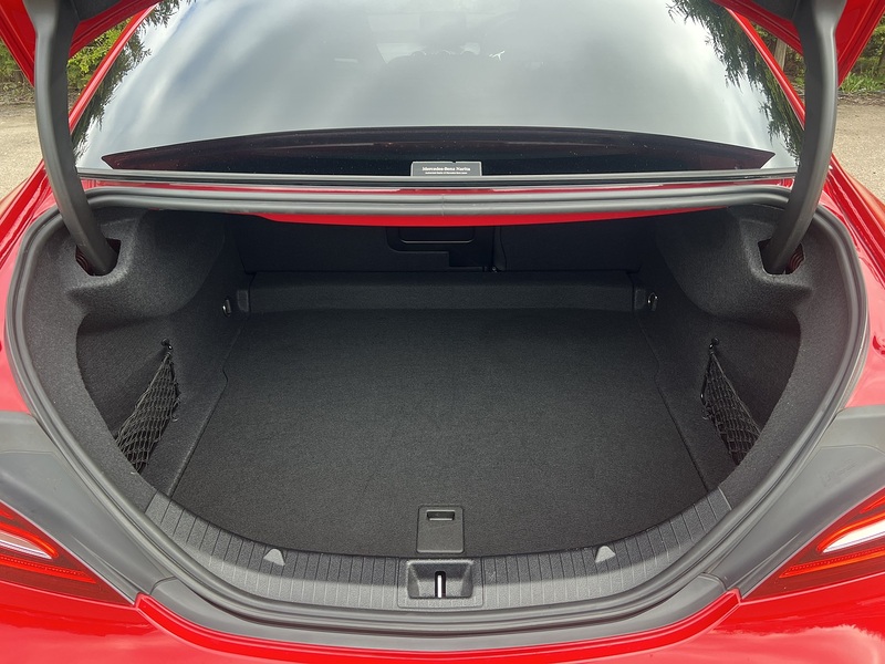 Mercedes-Benz Cla Cla 180 Amg Line Premium Plus - U11772