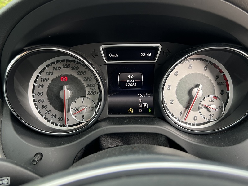 Mercedes-Benz Cla Cla 180 Amg Sport - U11774