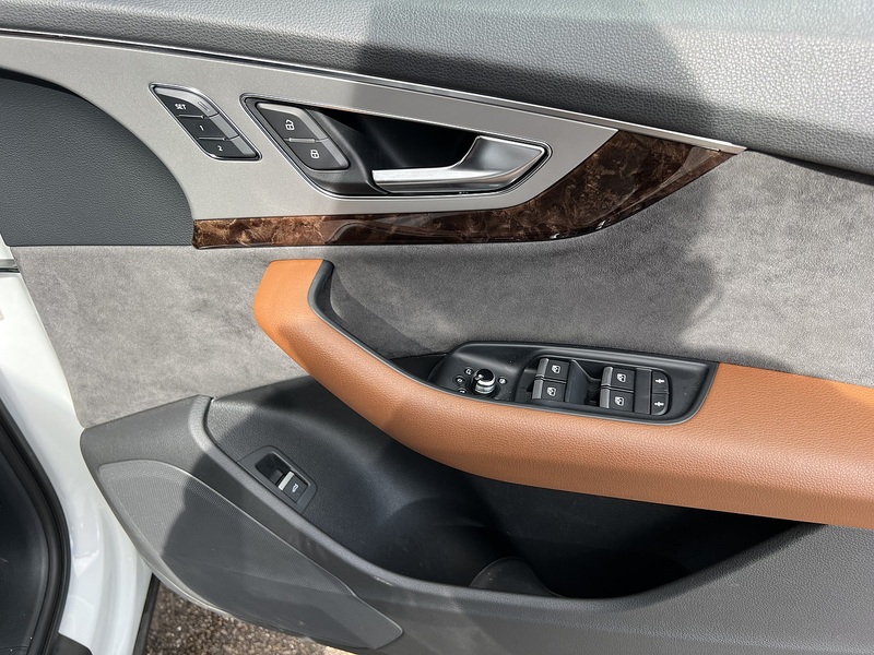 Audi Q7 TFSI V6 55 Sport SUV 5dr Petrol Tiptronic quattro - U11775