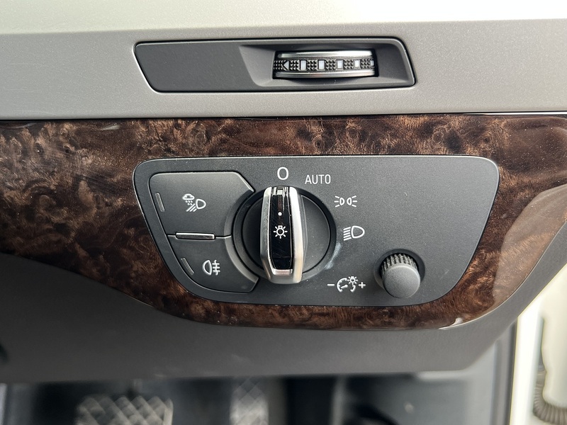 Audi Q7 TFSI V6 55 Sport SUV 5dr Petrol Tiptronic quattro - U11775