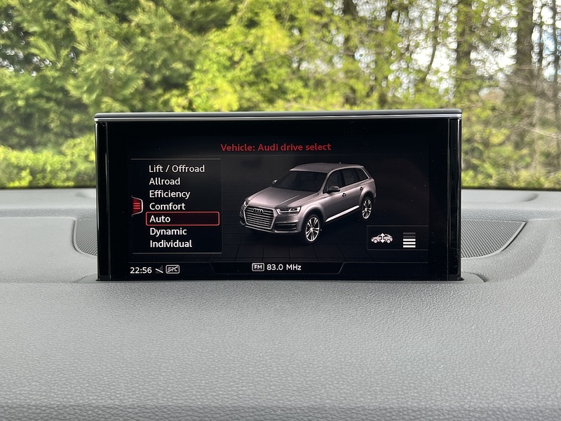 Audi Q7 TFSI V6 55 Sport SUV 5dr Petrol Tiptronic quattro - U11775