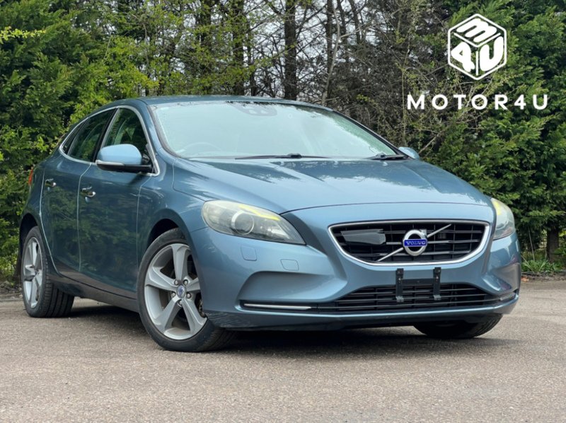 Volvo V40 T4 Se - U11776