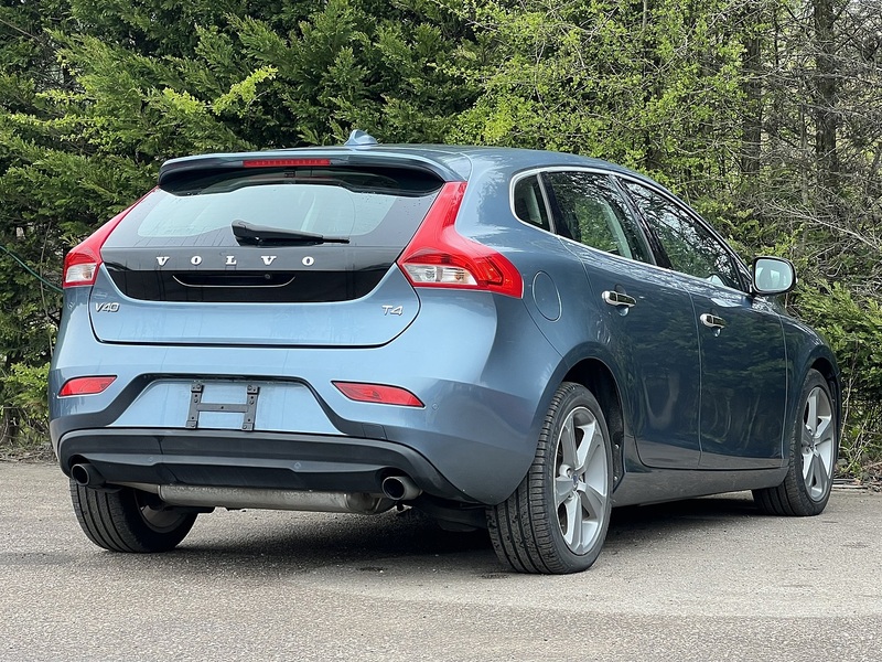 Volvo V40 T4 Se - U11776