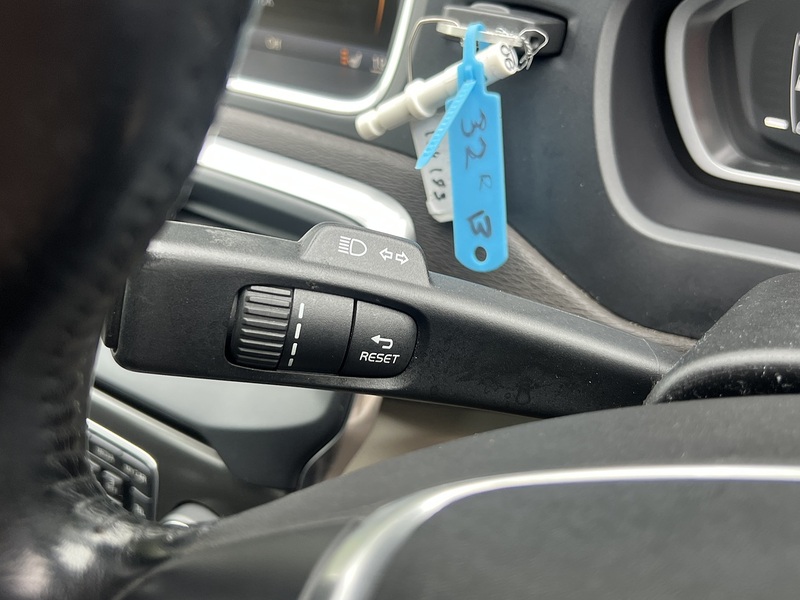 Volvo V40 T4 Se - U11776