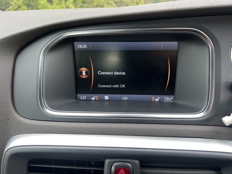Volvo V40 T4 Se - U11776