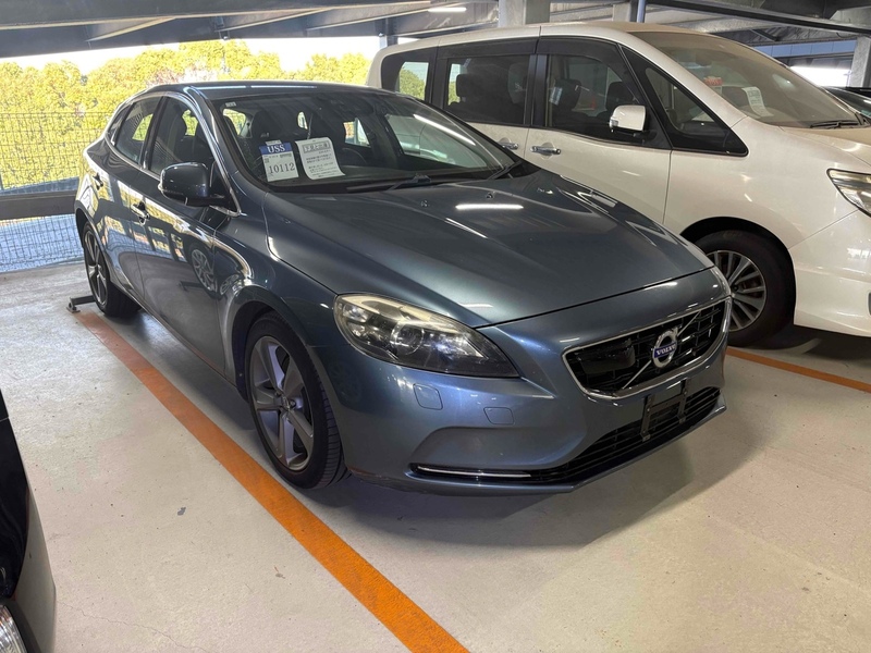 Volvo V40 T4 Se - U11776