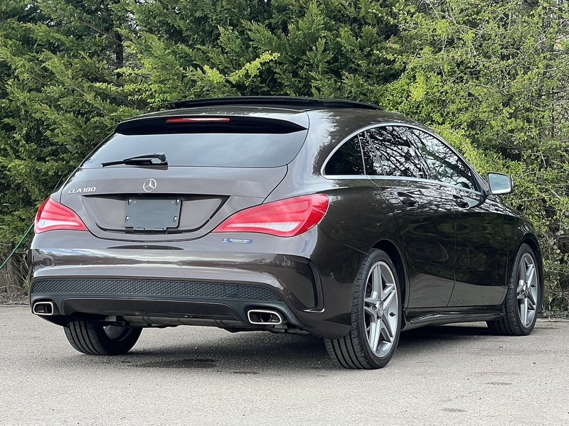 Mercedes-Benz Cla Cla 180 Amg Sport - U11777