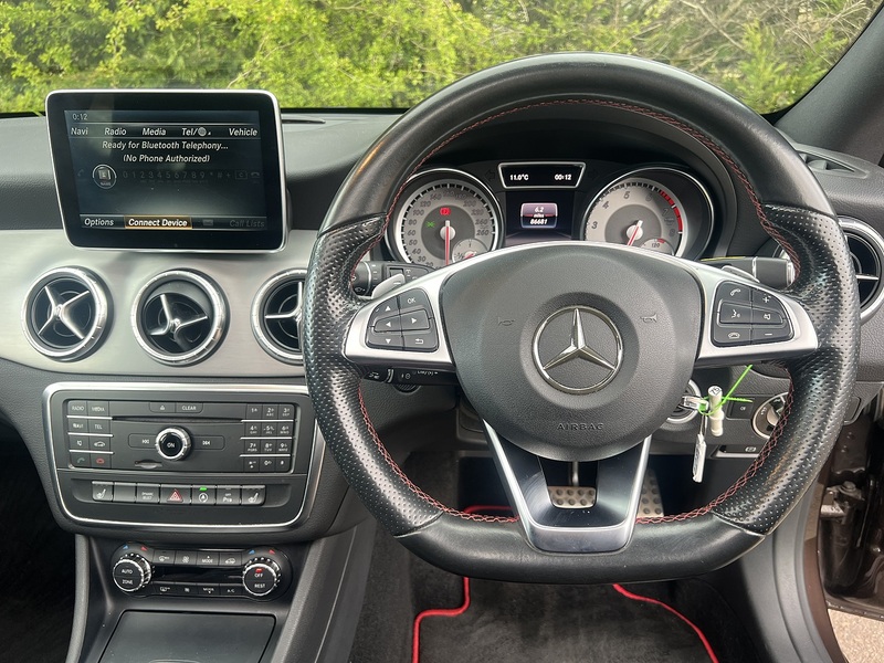 Mercedes-Benz Cla Cla 180 Amg Sport - U11777