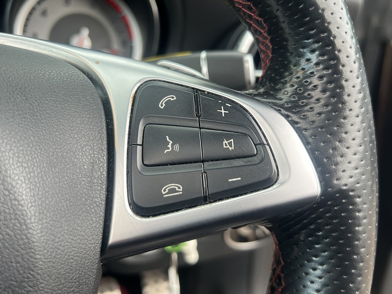 Mercedes-Benz Cla Cla 180 Amg Sport - U11777
