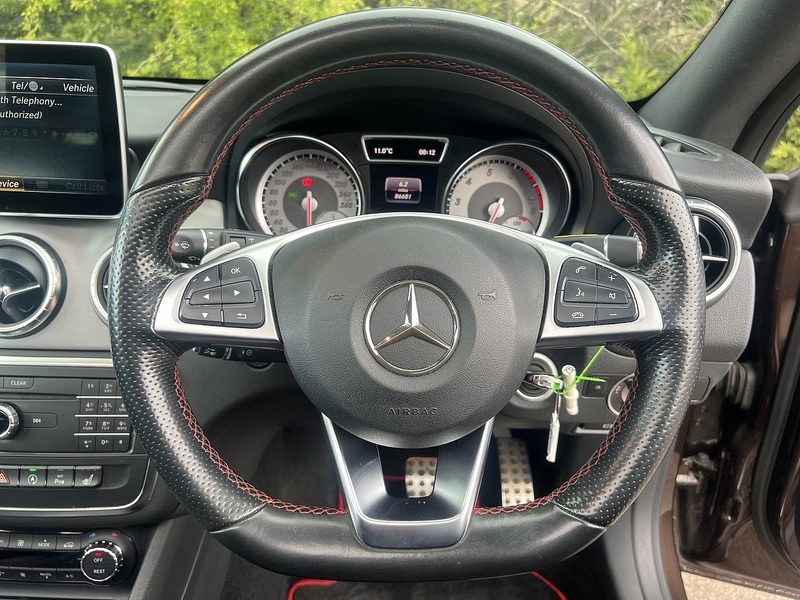 Mercedes-Benz Cla Cla 180 Amg Sport - U11777