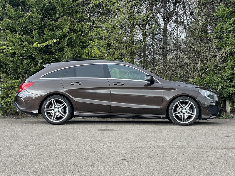 Mercedes-Benz Cla Cla 180 Amg Sport - U11777