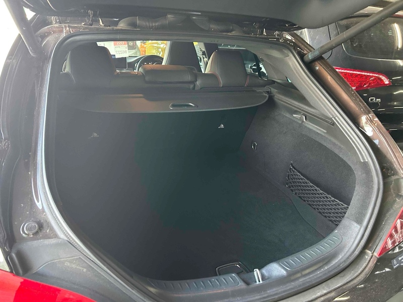 Mercedes-Benz Cla Cla 180 Amg Sport - U11777