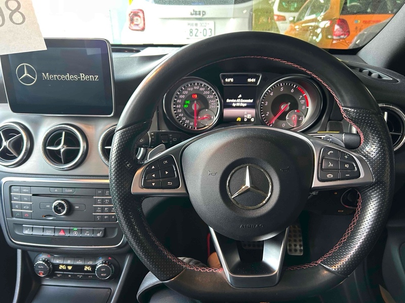 Mercedes-Benz Cla Cla 180 Amg Sport - U11777