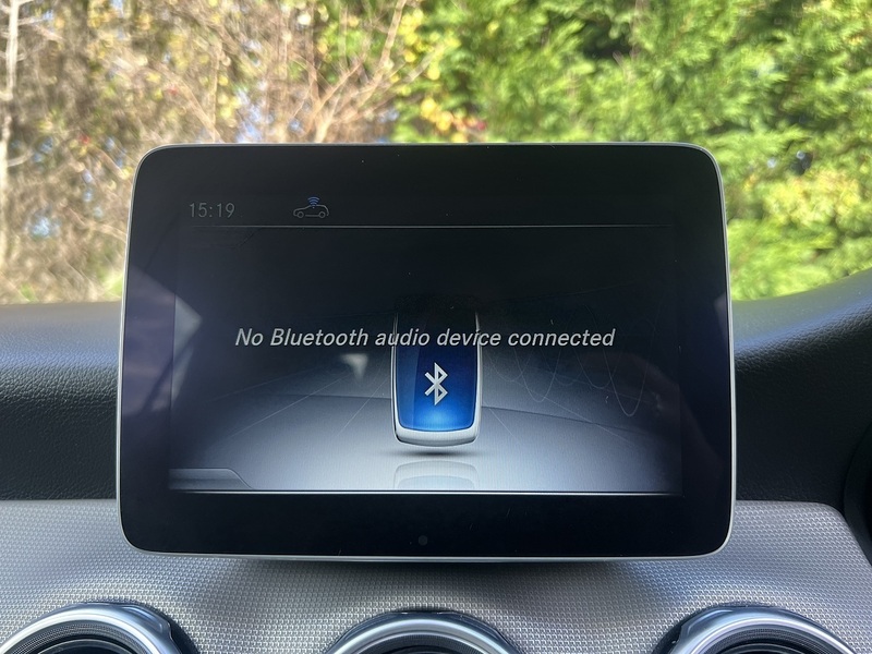 Mercedes-Benz GLA GLA180 Urban Edition - U11779